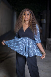 Ensemble Haut CacheCoeur et Pantalon