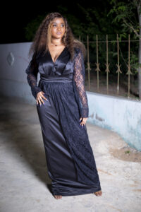 Belle Robe Dentelle Noire Dakar