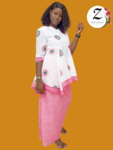 Taille Basse et jupe brodée – Dakar