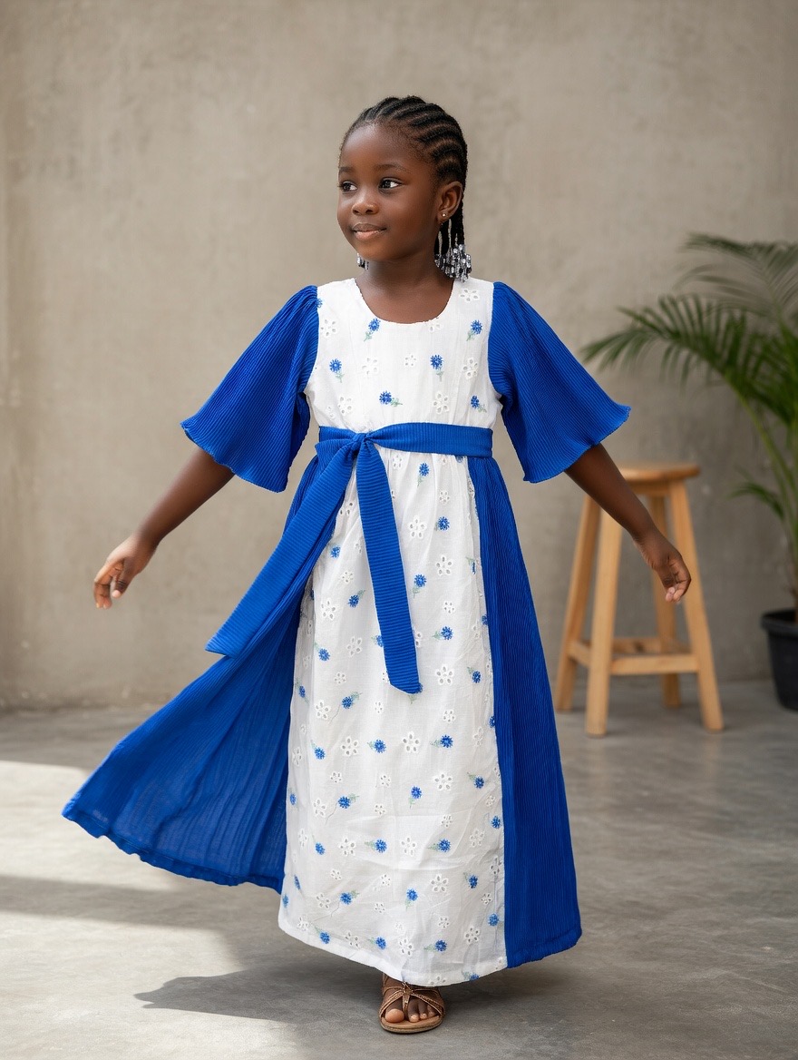 Robe à fleur dentelle bleu et blanc – Image 4