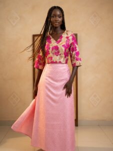 Robe florale rose – bazin brocard