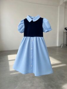 Robe chemise bleu ciel et bleu marine