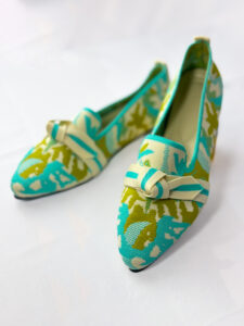 Mocassins imprimés vert et turquoise