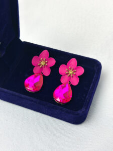 Boucles d’oreilles florales roses