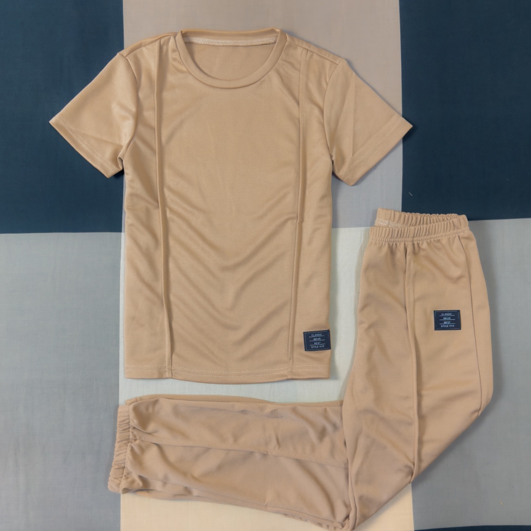 Ensemble beige enfant deux pièces