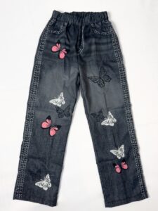 Pantalon effet jean noir à motifs papillons pour fille