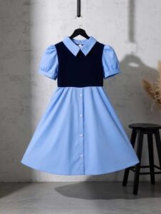 Robe chemise bleu ciel et bleu marine